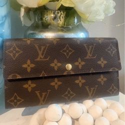 Louis Vuitton Authentic Wallet