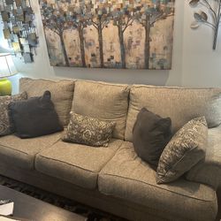 Ashley Furniture Sofa – Excellent Condition – Pillows Included