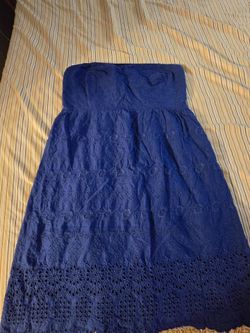 Women's beautiful strapless dress, size 12
