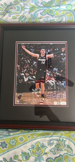 Tyler hero signed photo