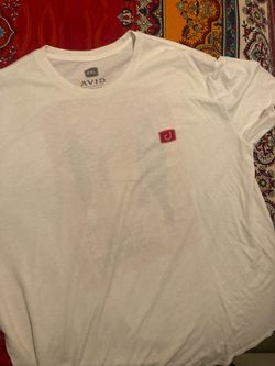 Avid White T-Shirt Size 2XL