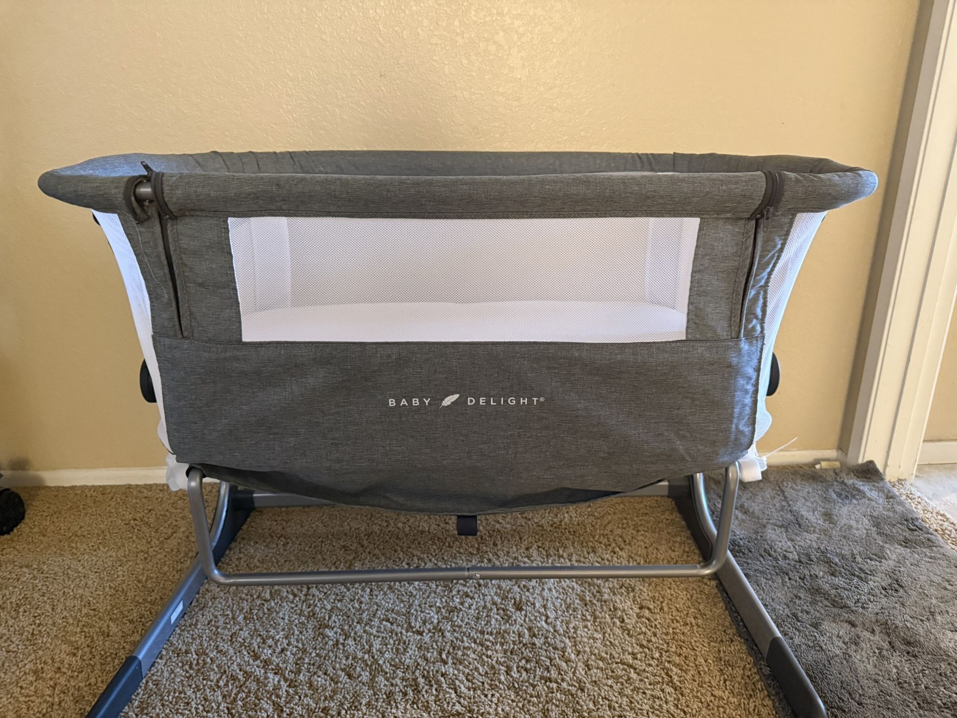 Baby Delight Bassinet