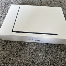 13inch Macbook Air With M3 Chip