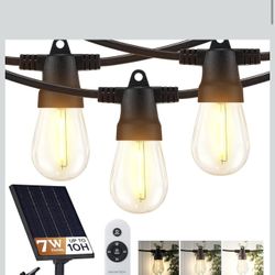 Brightech Cadena de luces LED Ambience Pro de 104 (52 x 2) pies con energía solar para exteriores, luces de control remoto impermeables, 32 bombillas,