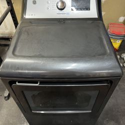 GE Dryer (Free Delivery)