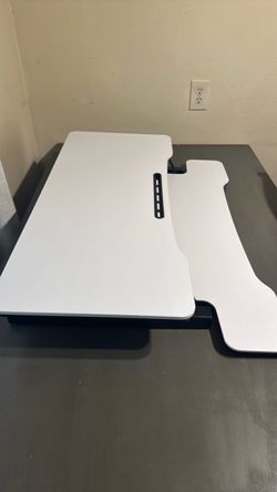 Standing desk converter