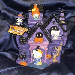 Hello kitty And Friends Halloween Theme Candle Holder