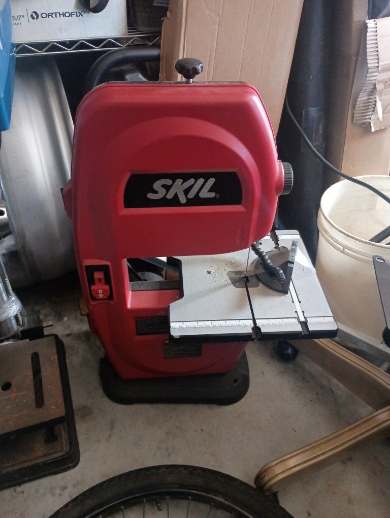 Skil Bandsaw