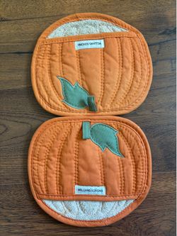 Williams-Sonoma Pumpkin Quilted Cotton Potholders Set of 2 Orange