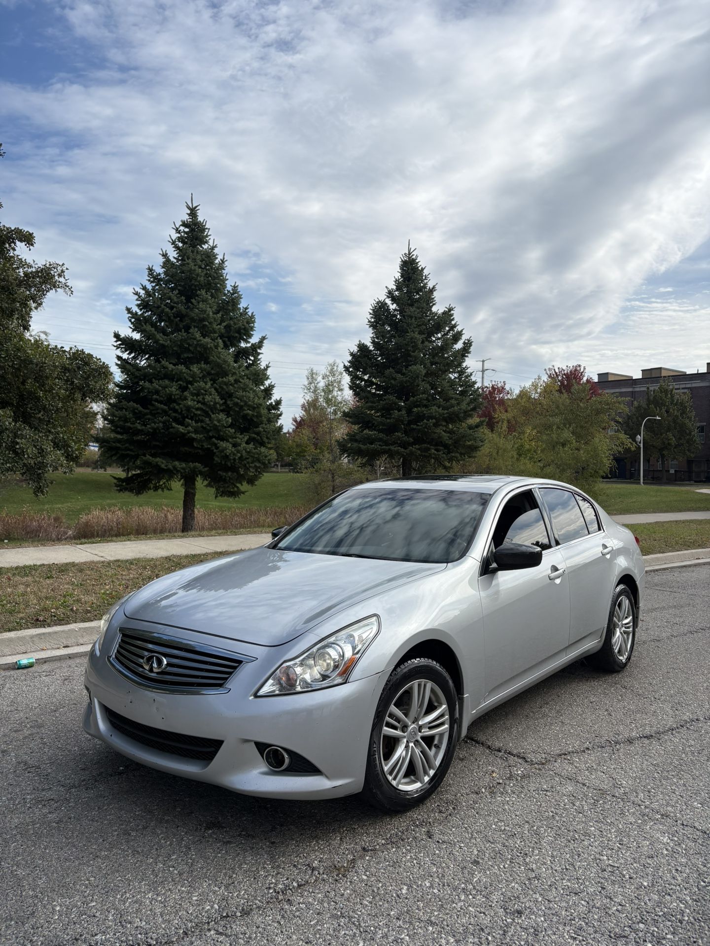 2011 Infiniti G25