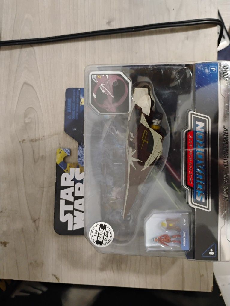 Star Wars Micro Galaxy Squadron Ahsoka Tanos Jedi Starfighter