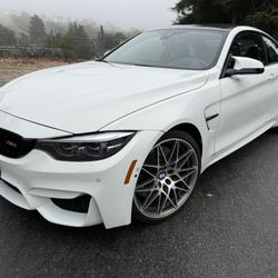 20 19 BMW M4 Competition 
