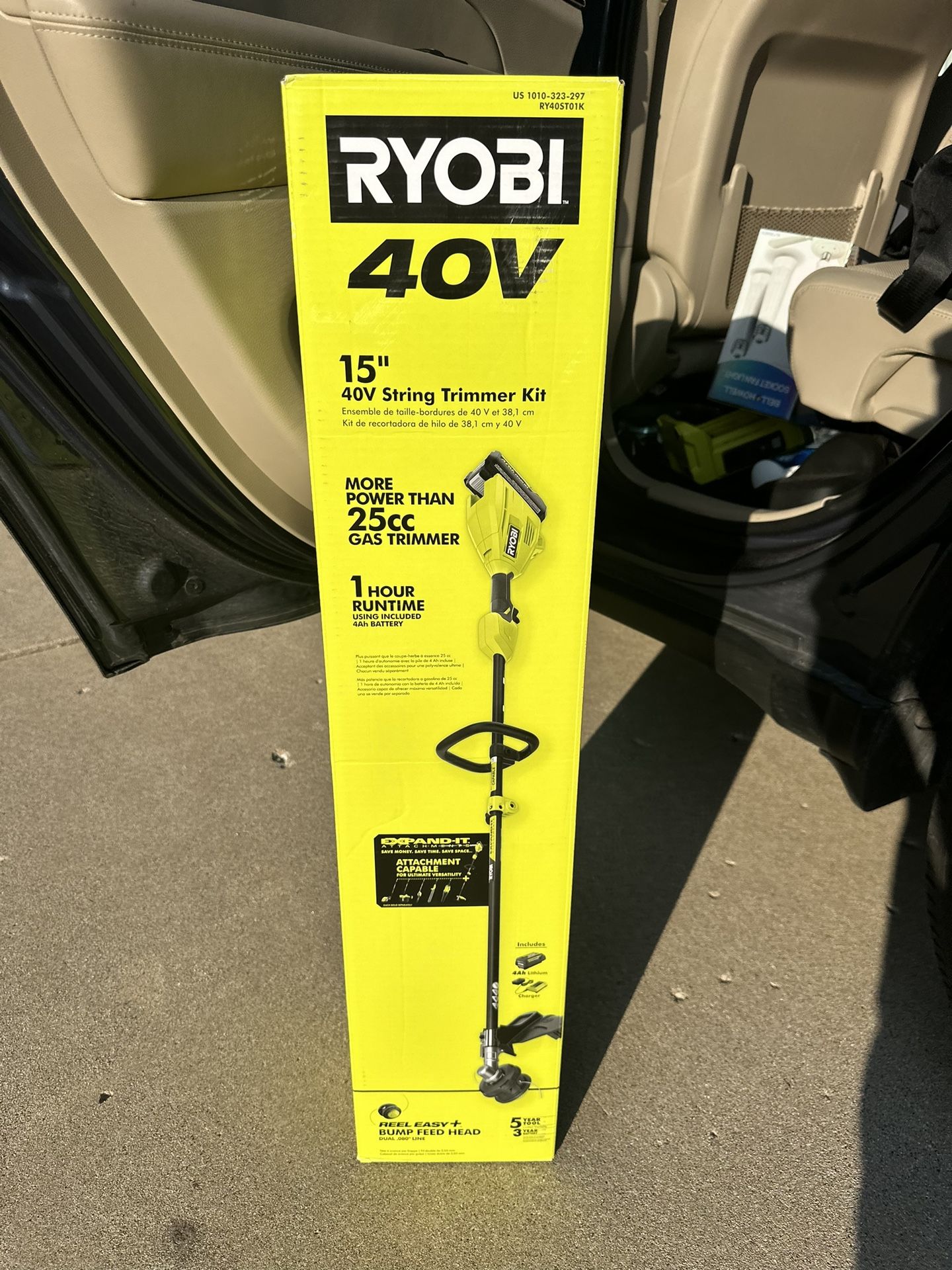 Brand New 15 Inch Ryobi Trimmer Kit