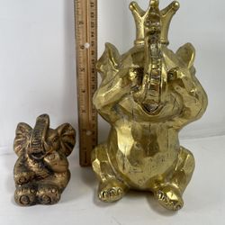 2x Elephant Figurine/ Statue 