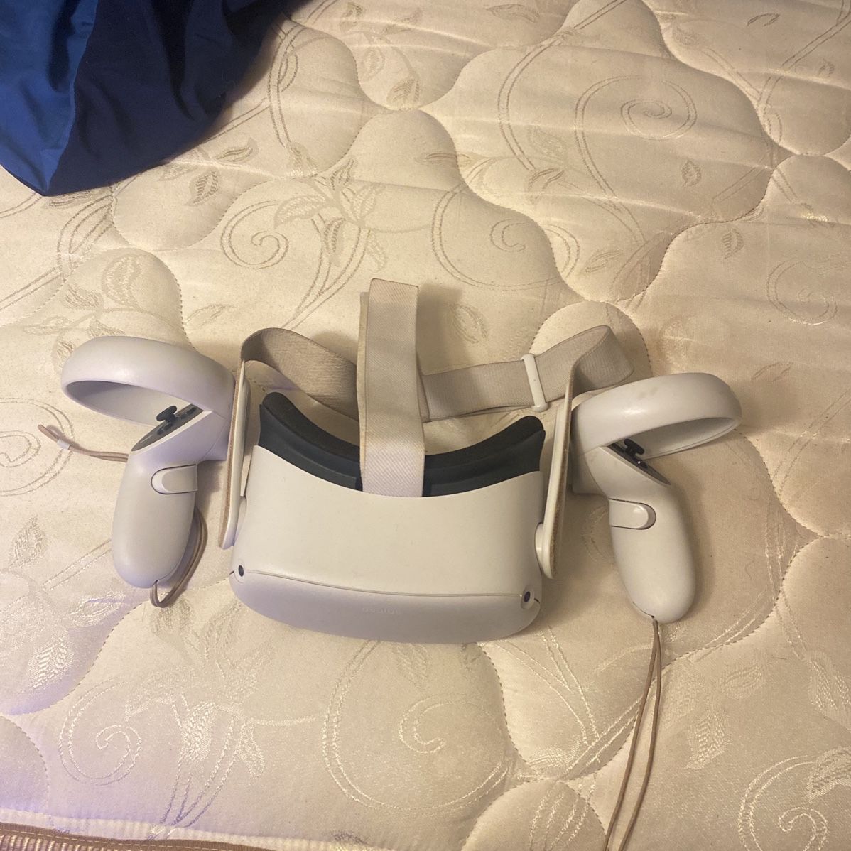 Meta Quest 2: All-In-One Wireless VR Headset - 128GB