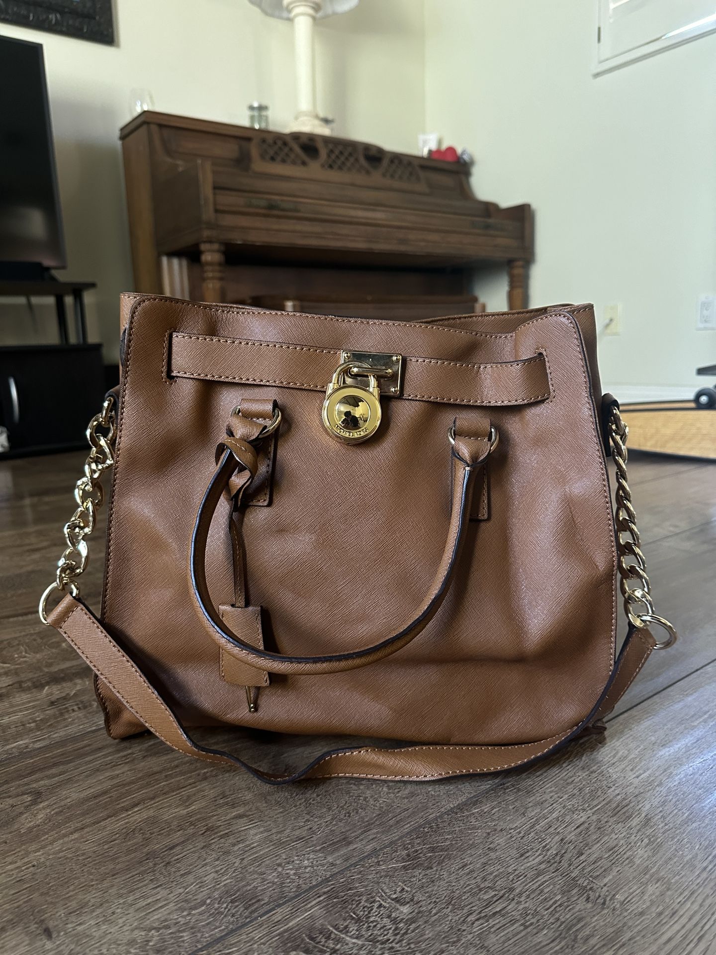 Michael Kors Hamilton Classic Brown Purse