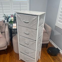 Dresser win fabric drawers