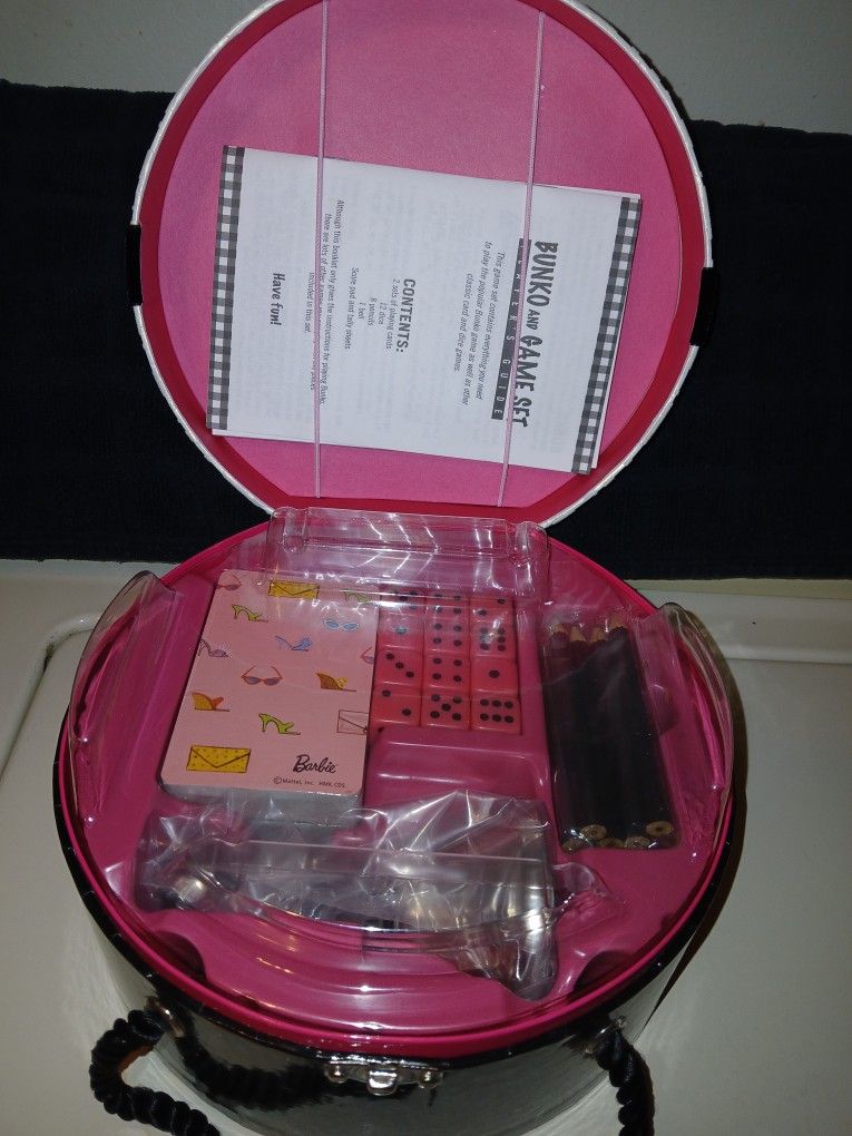 Vintage 2004 Hallmark Barbie Bunko Card Game