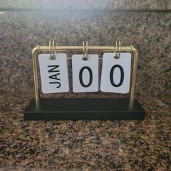 Gold Calendar 