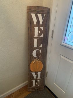 Front porch fall welcome sign