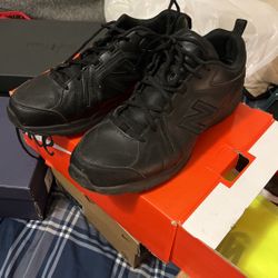 Balance 608 V5 Training Shoe - Men's 10.5