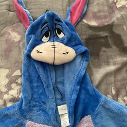 Sleeper/ Costume