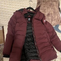 Canada Goose Puffer Jacket