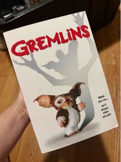 GREMLINS Action Figure ULTIMATE GIZMO 4" Action Figure NECA NEW SEALED Santa Hat New