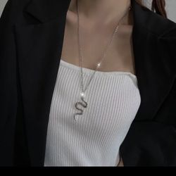 2021 New Fashion Snake Necklace