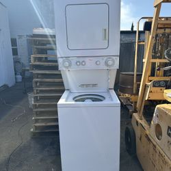Apartment Washer N Dryer