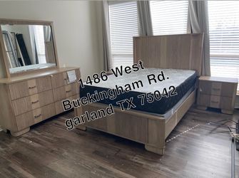 Furniture bedroom set