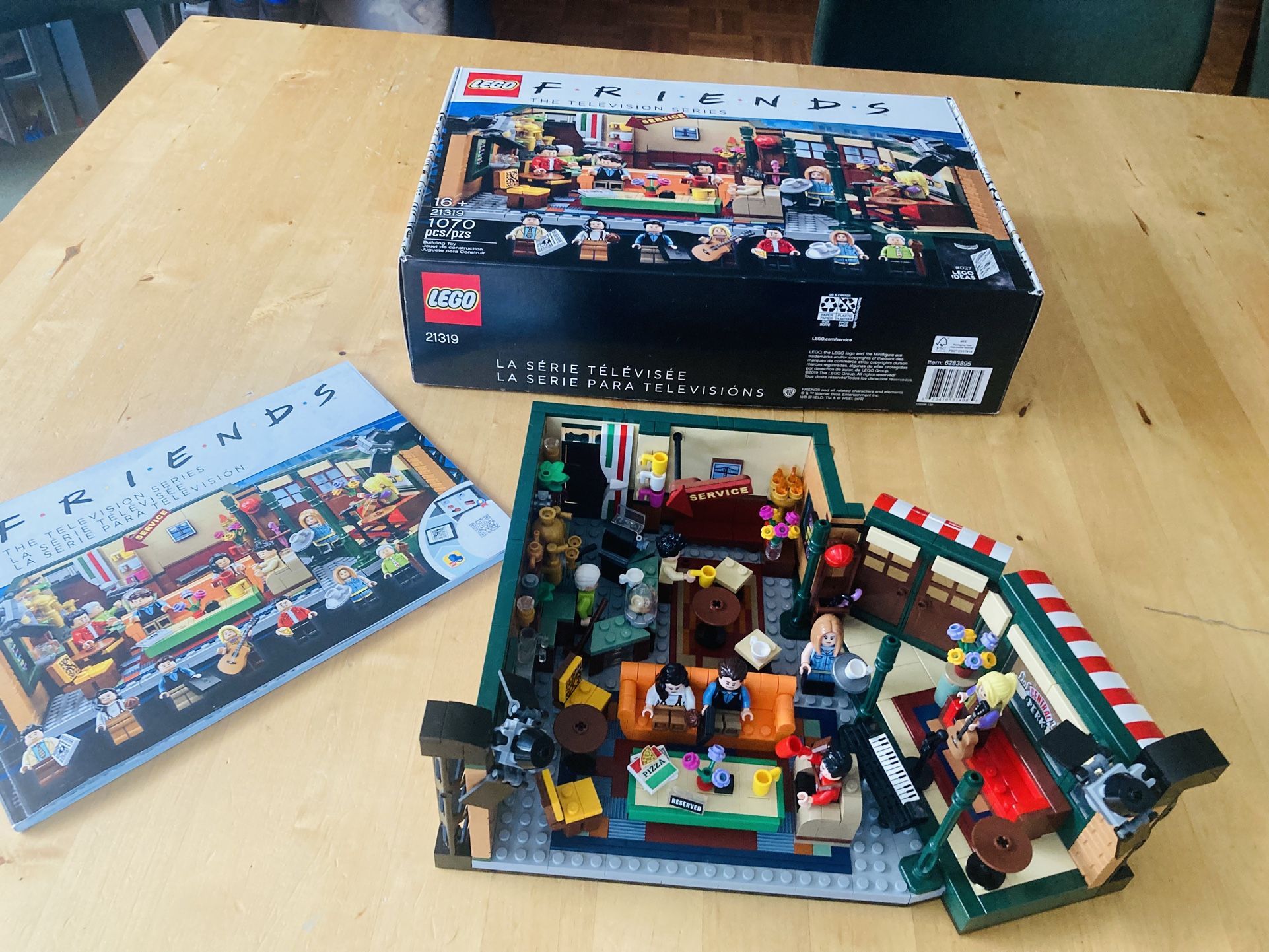 Friends Lego Set--21319