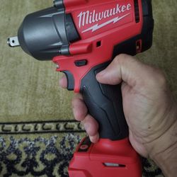 18v Milwaukee Impact Wrench 1/2 inch Tool Only 