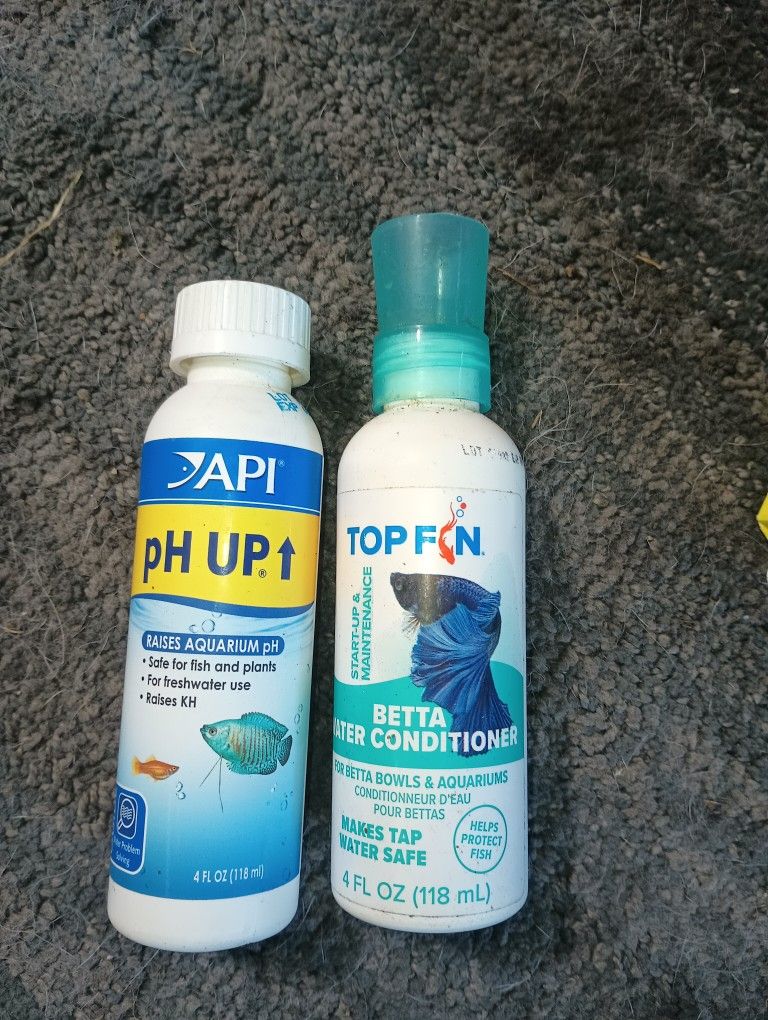 2 Fish Tank Chemicals Sold Together.