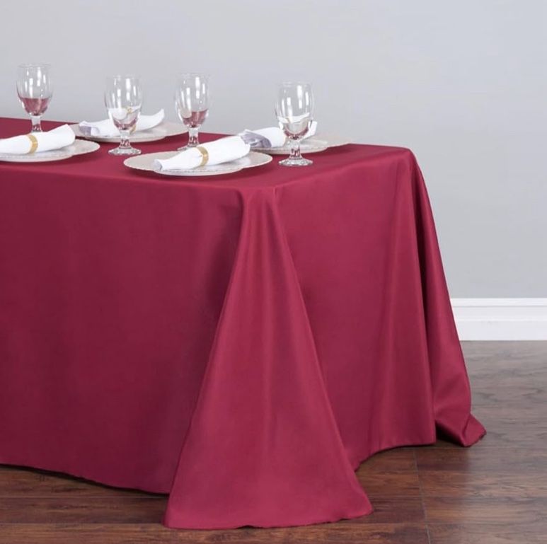 90x132 Burgundy Tablecloths (4)