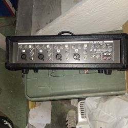 Phonic 410 PA Head/Powered Mixer