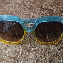 FREE Sunglasses For Women 