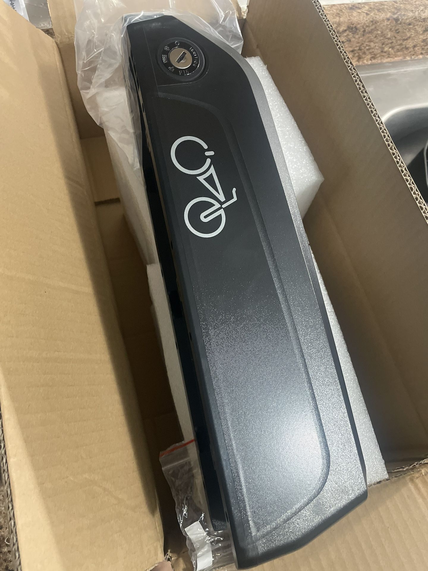 USED - 105mi • 48V 14Ah External Battery Pack - RAD Power Bike