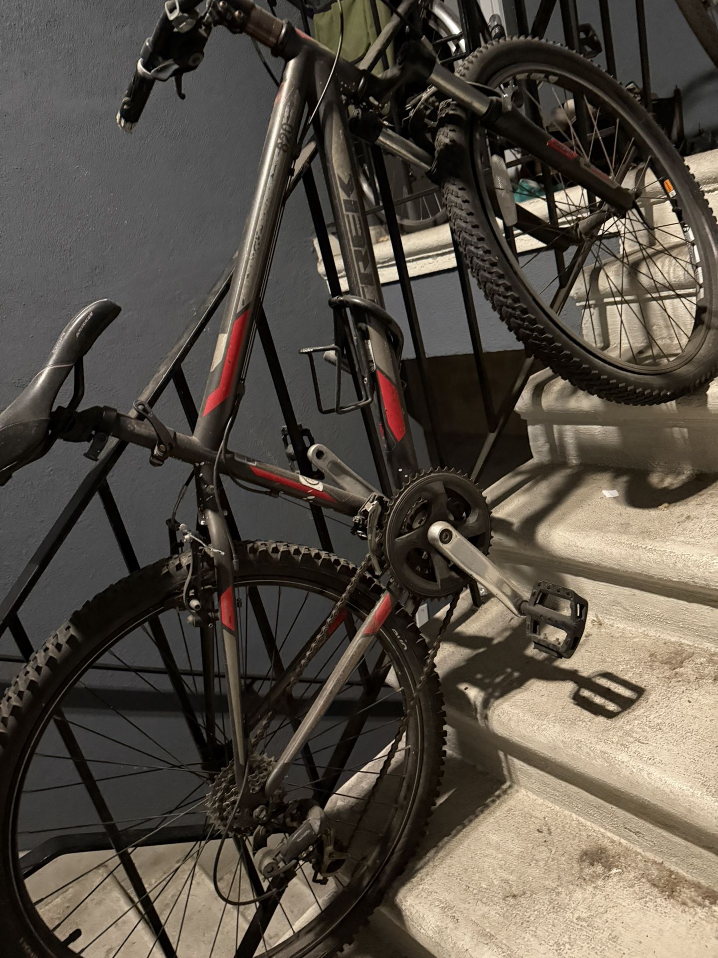 Trek Mountain Bike Good Conditions