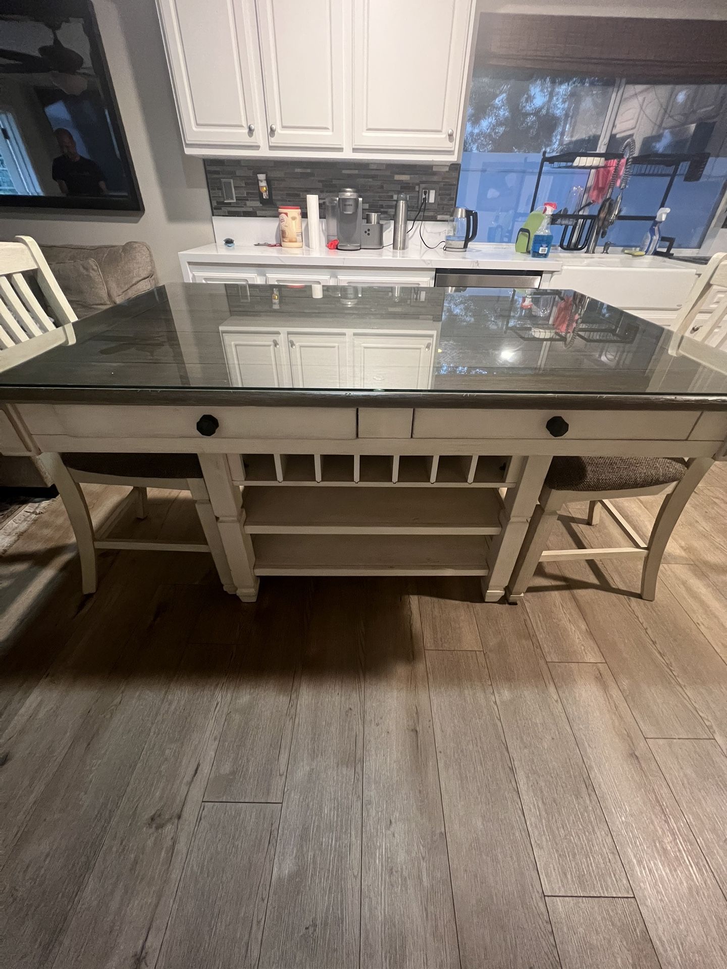 Breakfast dining Table With Chairs