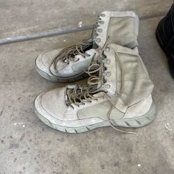 Size 8.5 Boots