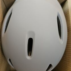 Snowboard Helmet- M- light gray.