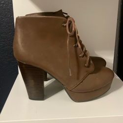 Woman’s Boot Heels