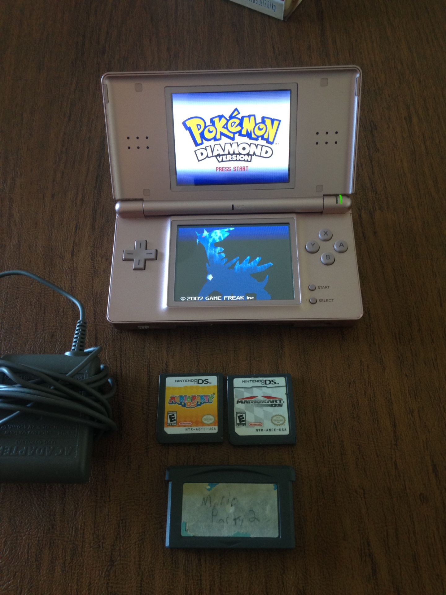 Ds lite with 4 games