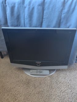 Samsung TV LCD 23in
