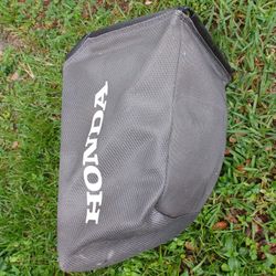 Lawn Mower Honda Quadra Bag Excellent Conditions 