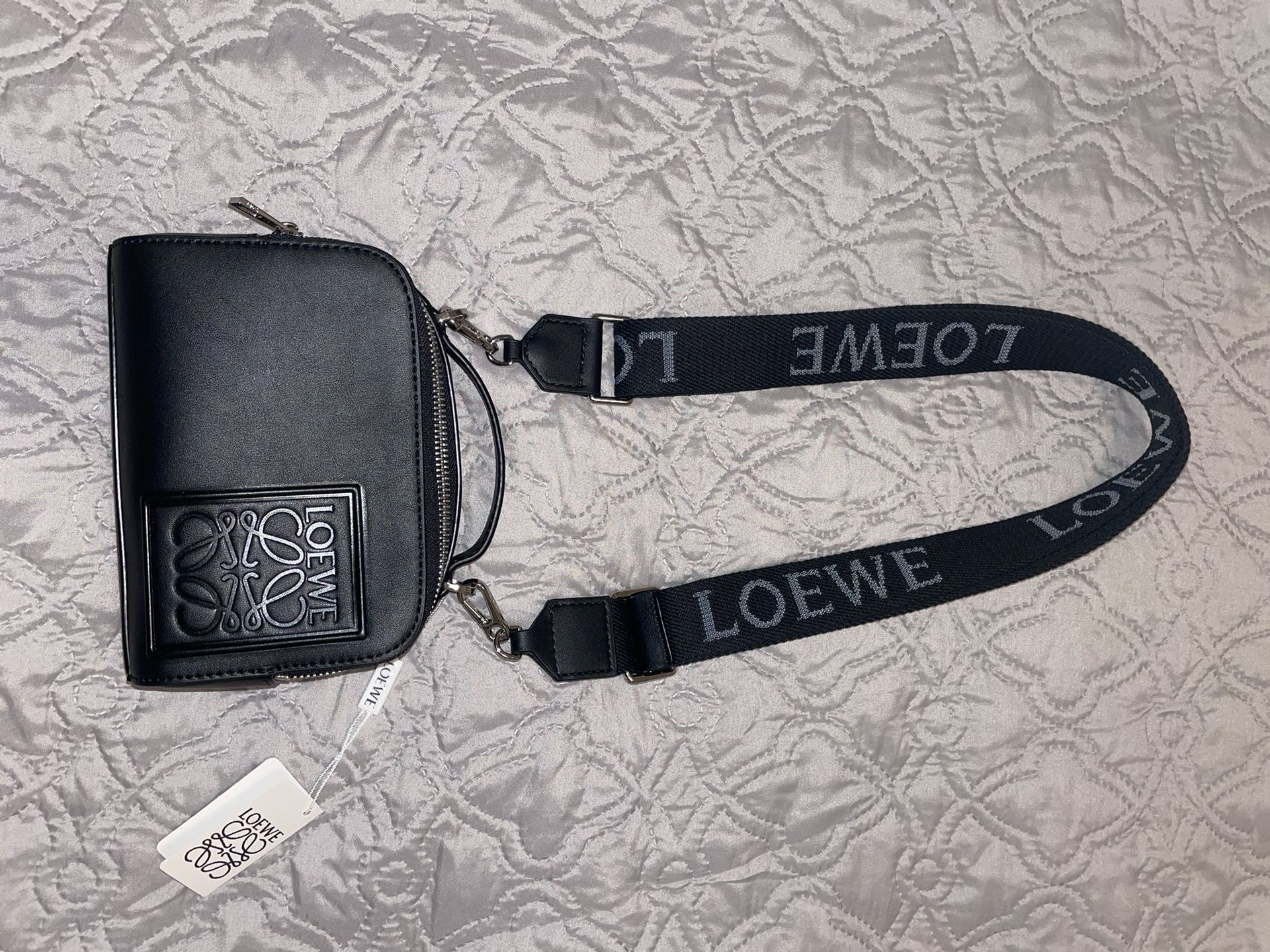 LOEWE Camera Mini Logo-Appliquéd Leather Messenger Bag