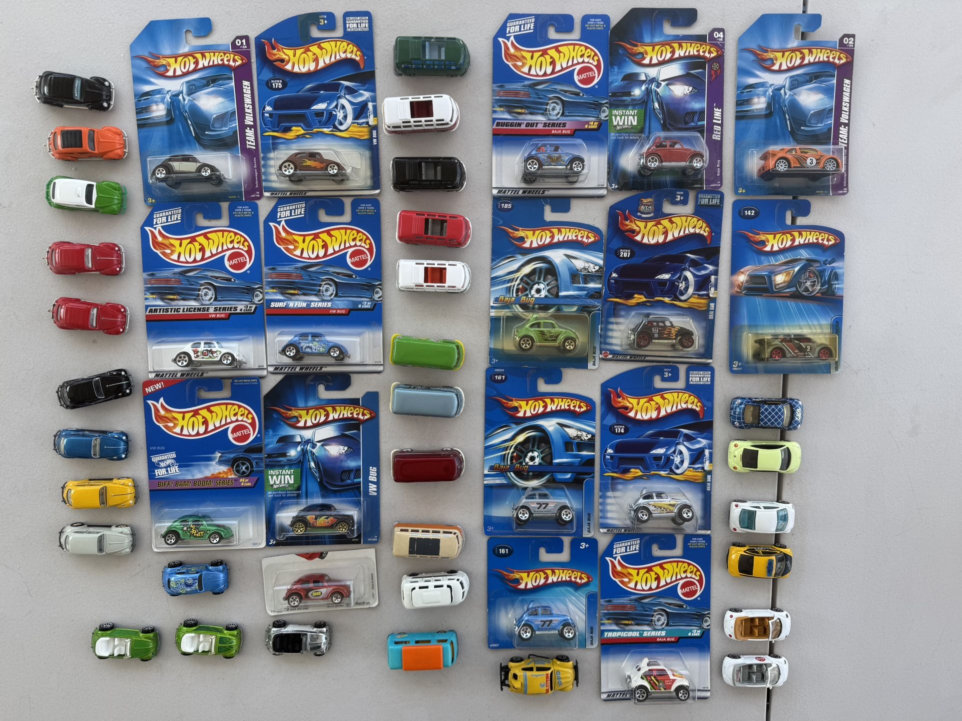 Hot Wheels Volkswagen VW Baja Bug Bus Classic New Beetle Die-Cast Cars Collection