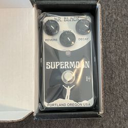 BRAND NEW MR BLACK SUPERMOON REVERBERATOR 