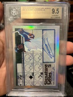 2019 Panini Donruss Signature Series Vladimir Guerrero Jr. Rookie Autograph card (#SS-VG)